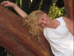 Blonde prettylili perform dancing