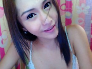 Brunette yuki perform anal