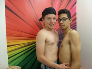 19 yo blonde Alex and 23 yo brunette Boyshotxx.