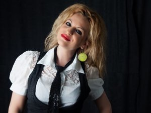 Blonde Pamellaxx Squirt.