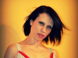 Brunette Inga Roleplay.