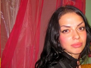 Brunette Teen Vivecia Anal Sex.