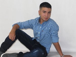 Latin gay taylorvicious striptease