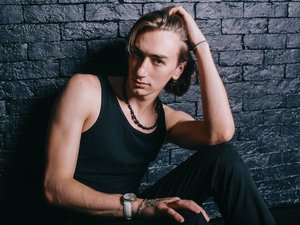 White young gay anthonylusio